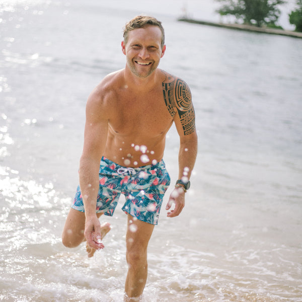 Mesh Lined 5" Swim Trunks - Island Legend